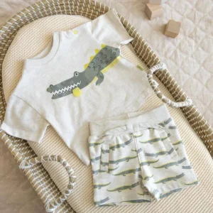 Completo Dirkje Neonato Pantaloncini Fantasia e T-shirt Coccodrillo