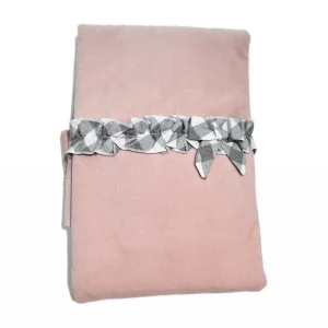 La Margherita Coperta in Ciniglia Neonata