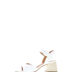 Sandalo Lucy bianco dal 33 al 45 Sandra Calzature