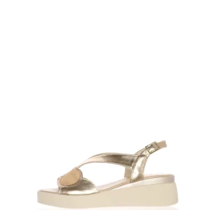 Sandalo in pelle champagne zeppa bassa Soffice Sogno