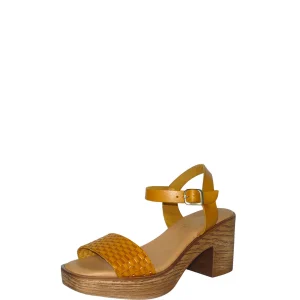 Sandalo in pelle con tacco e cinturino a caviglia Cinzia Soft