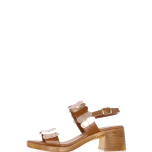 Sandalo in pelle cuoio o bianco con tacco Cinzia Soft