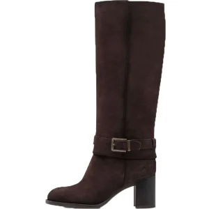 Stivale marrone in camoscio con tacco Tamaris