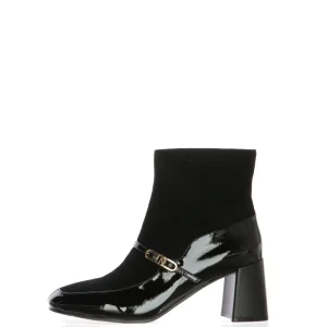 Stivaletto nero in camoscio e vernice Cafènoir