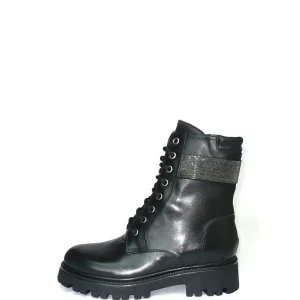 Anfibio in pelle nera con accessorio