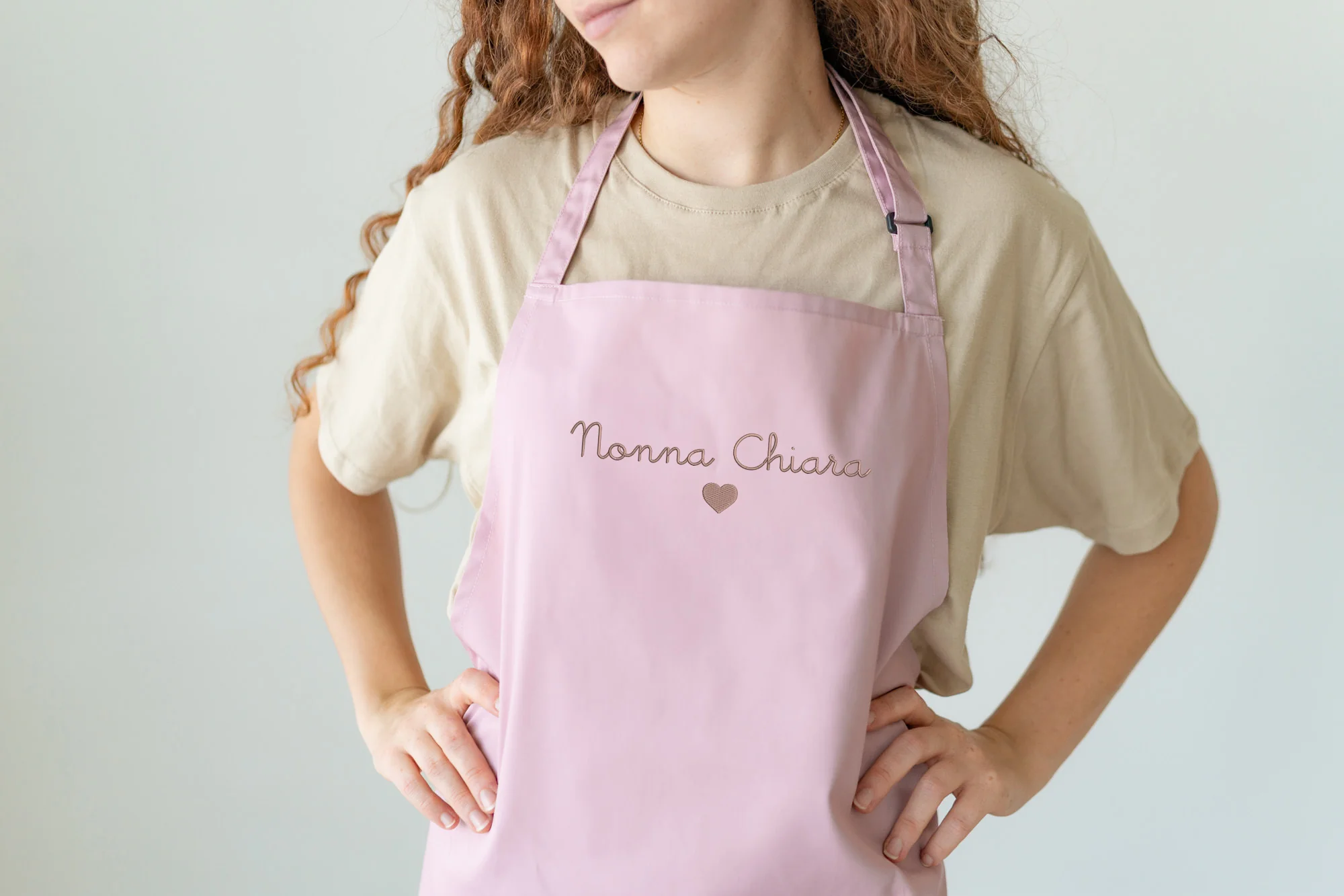 Grembiule con ricamo personalizzato - immagine 9
